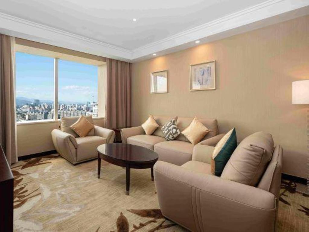 Hubei Poly Hotel Vuhan Dış mekan fotoğraf